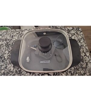 Brentwood 8-Inch Nonstick Electric Skillet with Glass Lid